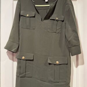 Diane Von Furstenberg Green Sheath Dress V-Neck 3/4 Sleeve